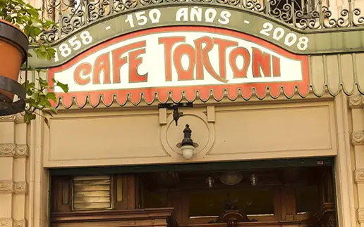 Argentina_Cafe_Agito_516x323